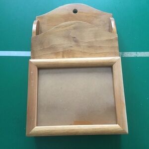 Vintage wooden wall- mount key holder with ability to put picture in front